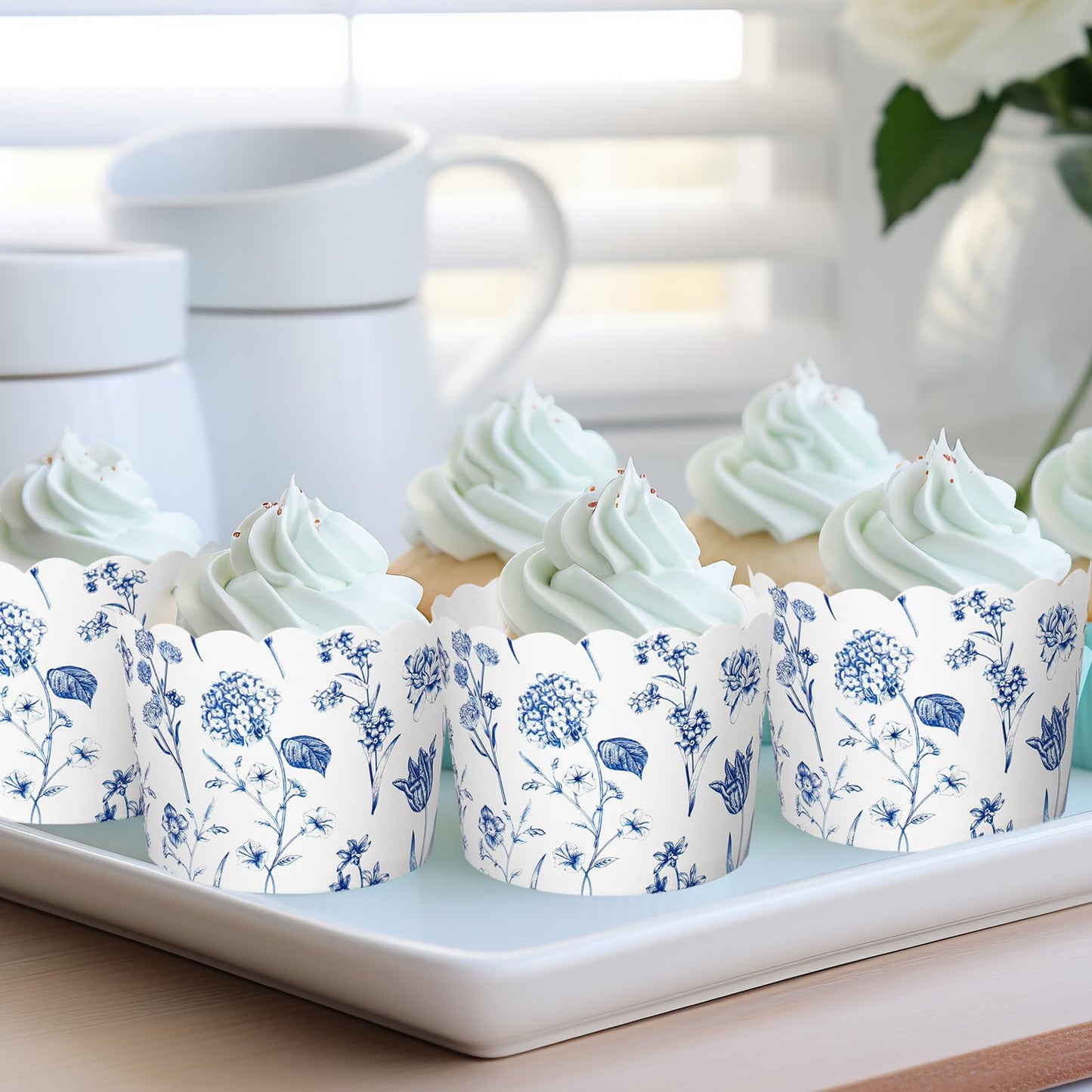 JarThenaAMCS 100Pcs Blue Floral Paper Baking Cups Blue White Wildflower Cupcake Wrappers Scalloped Edge Cupcake Muffin Cases for Spring Summer Party Supplies
