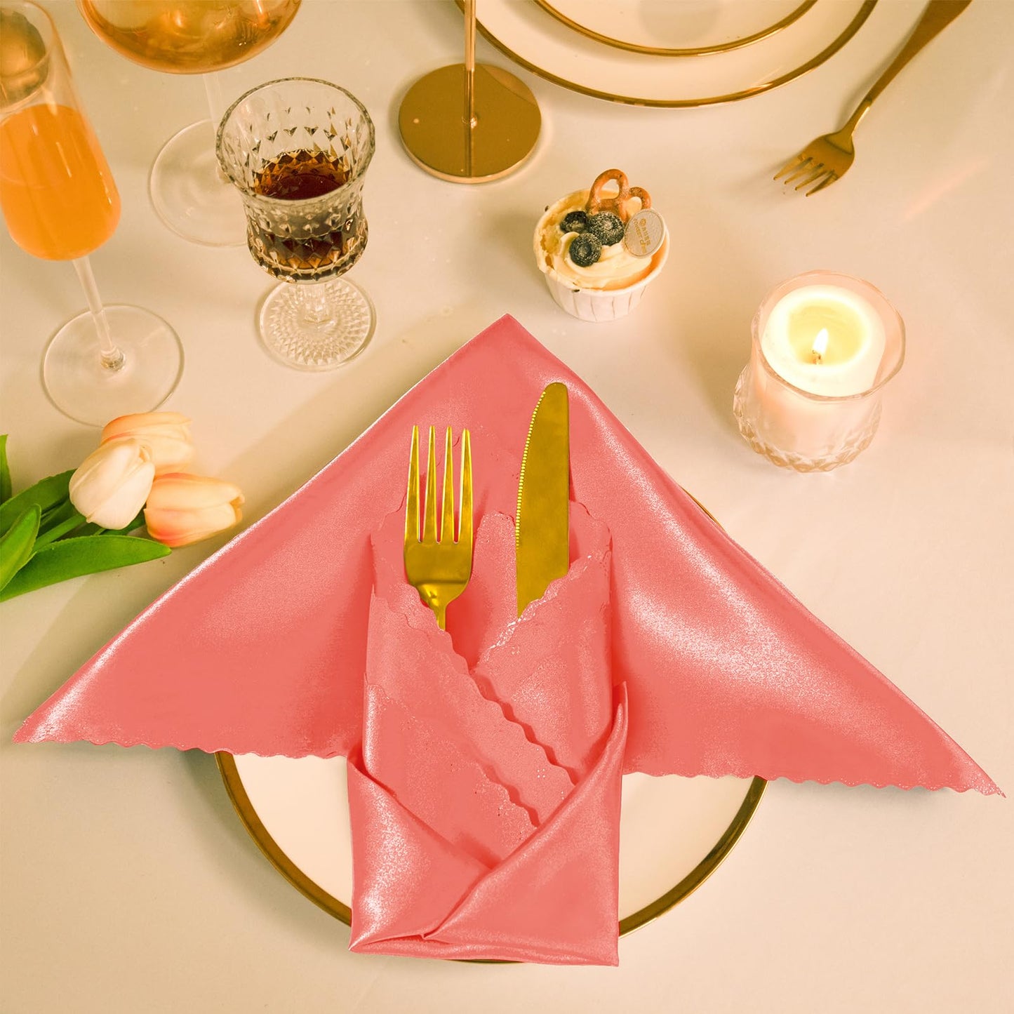 Manyshofu 20 Pieces Coral Satin Scalloped Napkins - 18x18 Inches Satin Cloth Napkins, Square Fabric Napkin Set - Elegant & Smooth Table Napkins for Wedding Dinner Party Banquet Restaurant