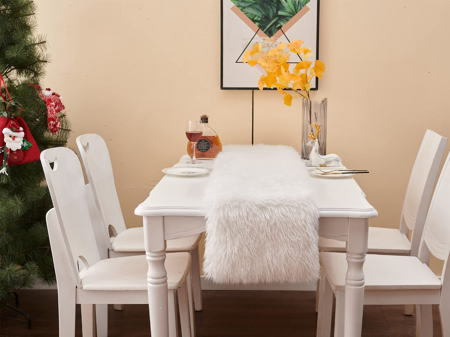 Christmas Table Runner, Thanksgiving Modern Small White Fur Table Runner for Party Birthday Friendsgiving Wedding Dinning Table, Decorative Rug Luxury Faux Fur Runner for Table (11.8x59.1inch)