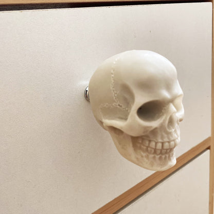 ZILucky 2 Pack Skull Drawer Knobs, Cabinet Knobs, Drawer Pulls, Halloween Home Decor, Skeleton Home Decor, Witchy Decor (2, Grayish White)