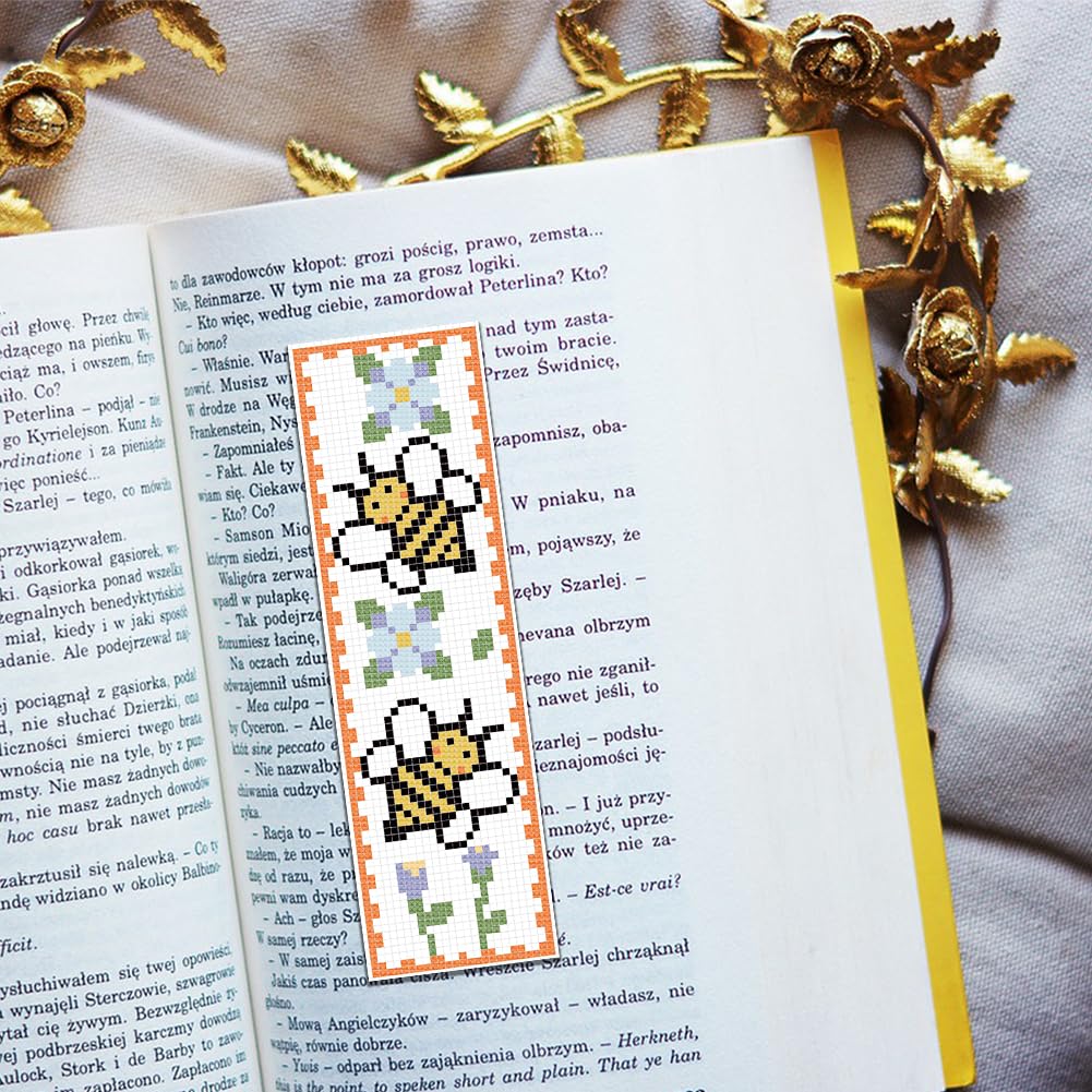 FREEBLOSS 6 Set Cross Stitch Bookmark Kits Insect Pattern Bookmark Cross Stitch Kits with Instructions Punch Needle Embroidery Kit for Beginners, Handmade Bookmarks for Book Lover Reading Day Gift
