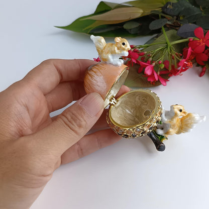 zltSunshine Enamel Oak Fruit & Squirrel Jewelry Holder Ring Necklace Earring Trinket Box Hand Painted Oak & Squirrel Ornamental For Home & Office Decor Gift For Family Friends Coffee