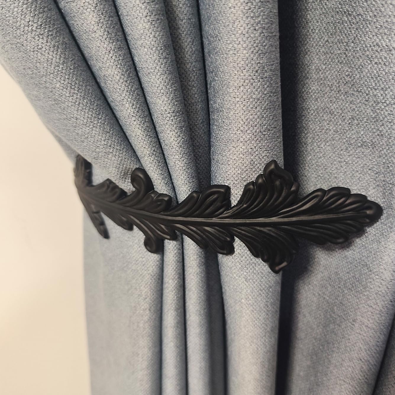 Refila Curtain Holdbacks Vintage Leaf Design Curtain Drapery Tie Back - 2PCS (Black)