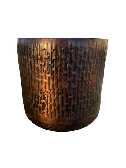 Set of 2 Antique Copper Handmade Metal Planters – Textured Grooved Design with Anti-Scratch Pads – Indoor Decorative Flower Pots with a Medieval Look – 7x7" and 5x5" Height Rustic Artisan Planter Set