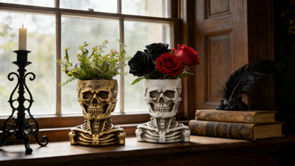 COMODID Unique Skull Decor,Skeleton Planter Spooky Face Flower Pot with Drainage Hole,Resin Skull Head Planter for Succulents, Indoor Outdoor Gothic Halloween Home Decor, Gift for Plant Lovers（White）
