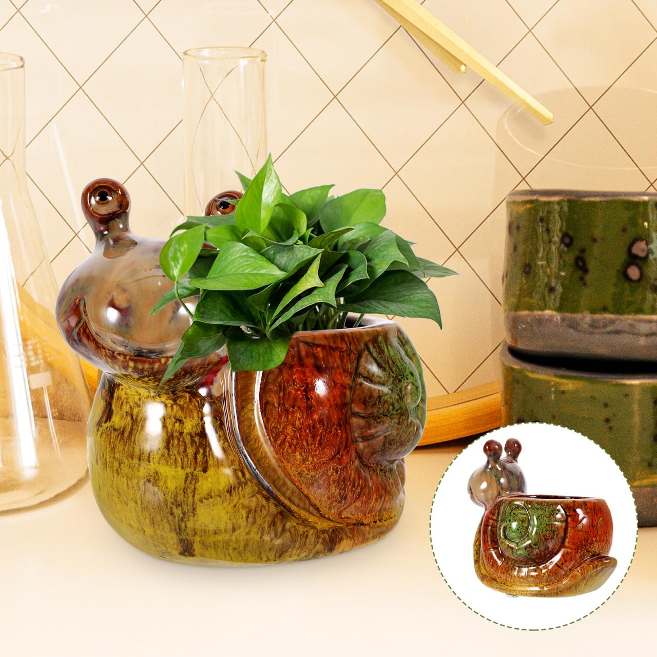OFFSCH Snail Flowerpot Decorative Resin Planter 5.90X5.11X3.34In Indoor Outdoor Succulent Pot for Home Garden Balcony Tabletop Decor