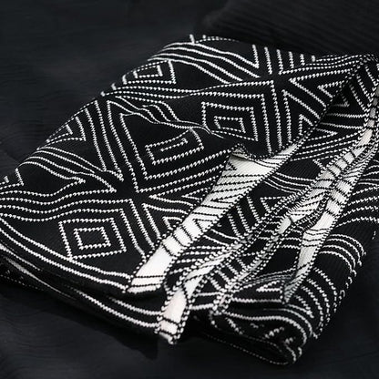 Black and White Throw Blankets, Knitted Modern Patterned Throw Blanket, Soft Lightweight Woven Throw Blanket for Sofa Couch Bed and Living Room, Black&White (50x60 Inch)