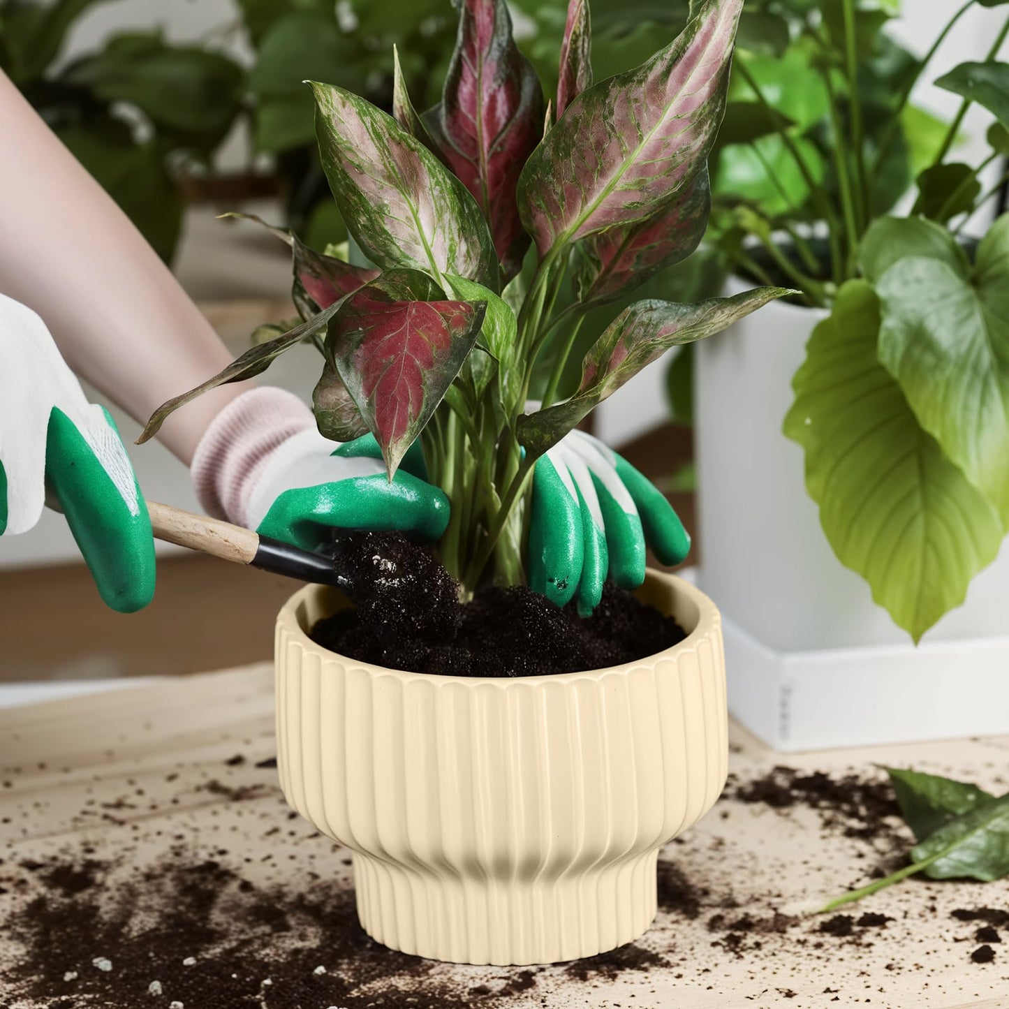 OXART Ceramic Pots for Plants, 7.7 Inch Round Plant Pot with Drainage Hole, Modern Outdoor Flower Pots Home Garden Decorative Planters for House Plants Indoor Planters (Yellow)