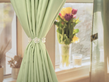 SUQ I OME 2 Pack Crystal Beaded Magnetic Curtain Tieback with 3 Pieces of Flora, Curtain Clips Buckle Curtain Holder Blingbling Curtain Holdbacks(White)