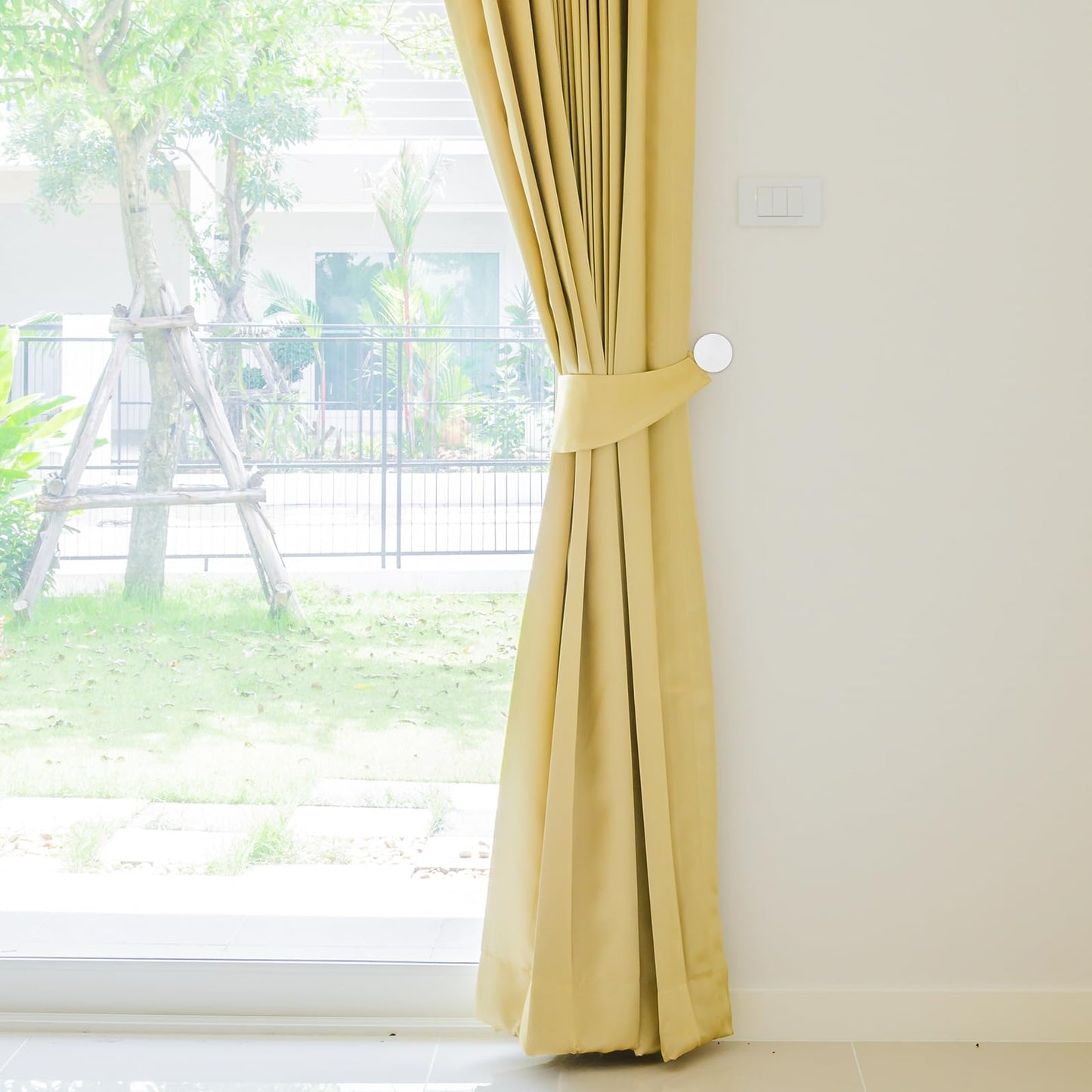 2 Pack White Curtain Tiebacks,Wall Mounted Zinc Alloy Holdbacks with Screws, Decorative Metal Hooks,Curtain Holders for Drapes and Window Treatments in Home or Office