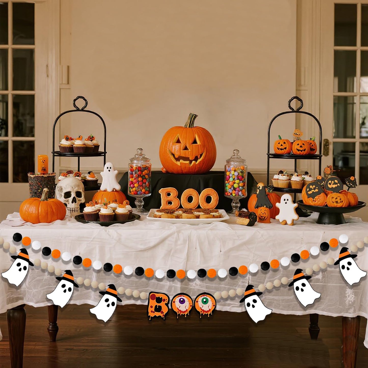 Felt Halloween Garland, 7.5Ft Boo Ghost Garland with Wooden Beads for Halloween Decorations, 2Pcs Cute Indoor Banner for Mantle Fireplace Indoor Home Party Decor