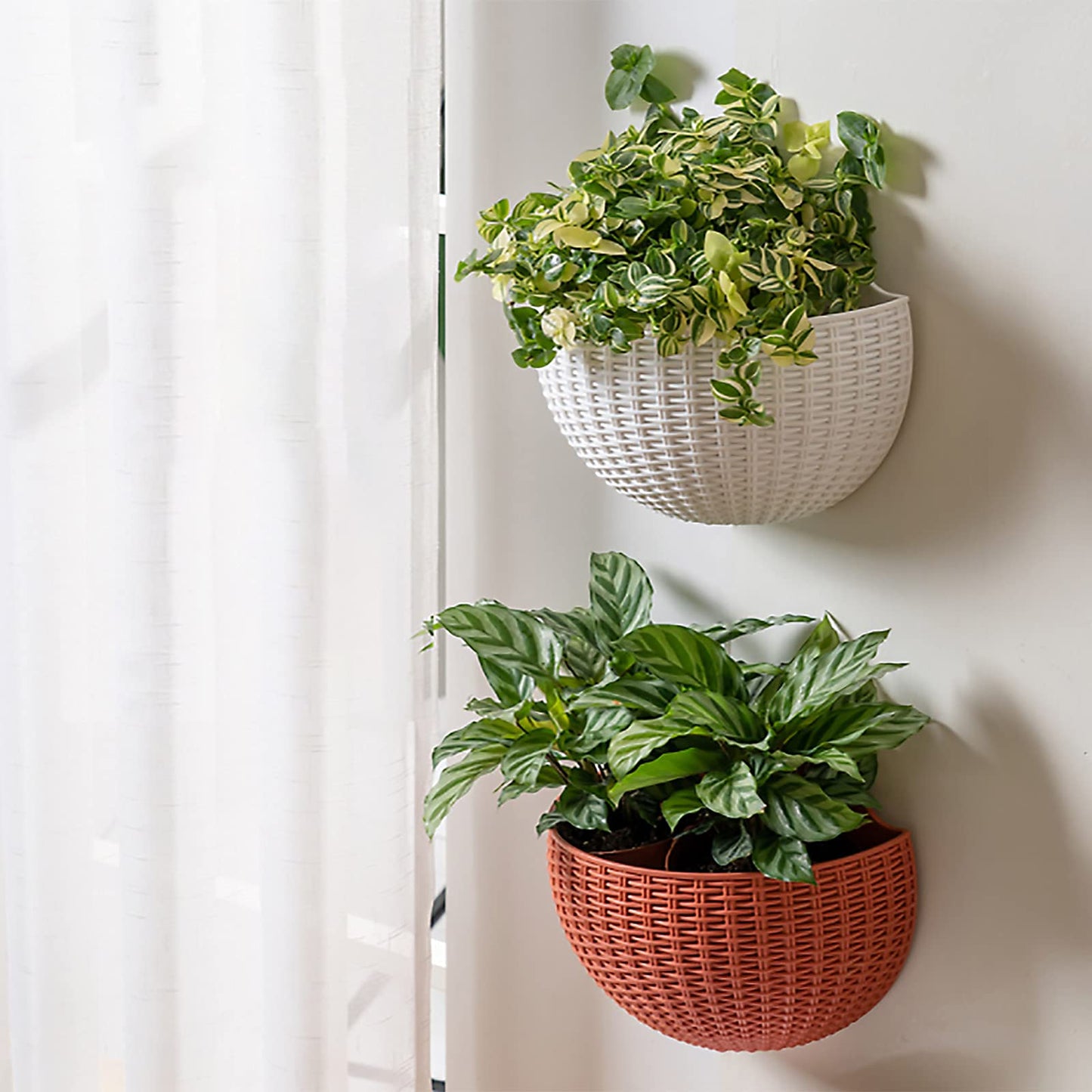 Hanging Planter Pot, Wall and Railing Hanging Planters with S Hooks, Half Round Imitation Rattan European Style Wall Flowerpot Rustic Decorative Flower Basket for Home Balcony Garden(#21*16.5cm Green)