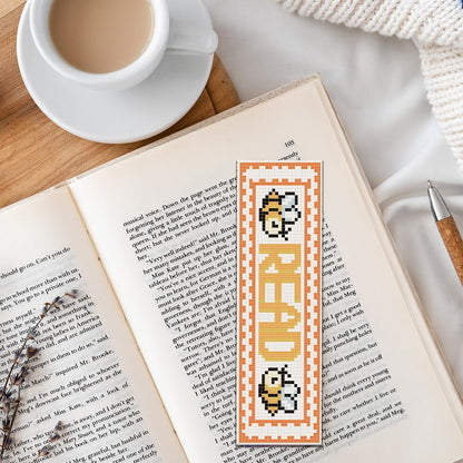 FREEBLOSS 6 Set Cross Stitch Bookmark Kits Insect Pattern Bookmark Cross Stitch Kits with Instructions Punch Needle Embroidery Kit for Beginners, Handmade Bookmarks for Book Lover Reading Day Gift