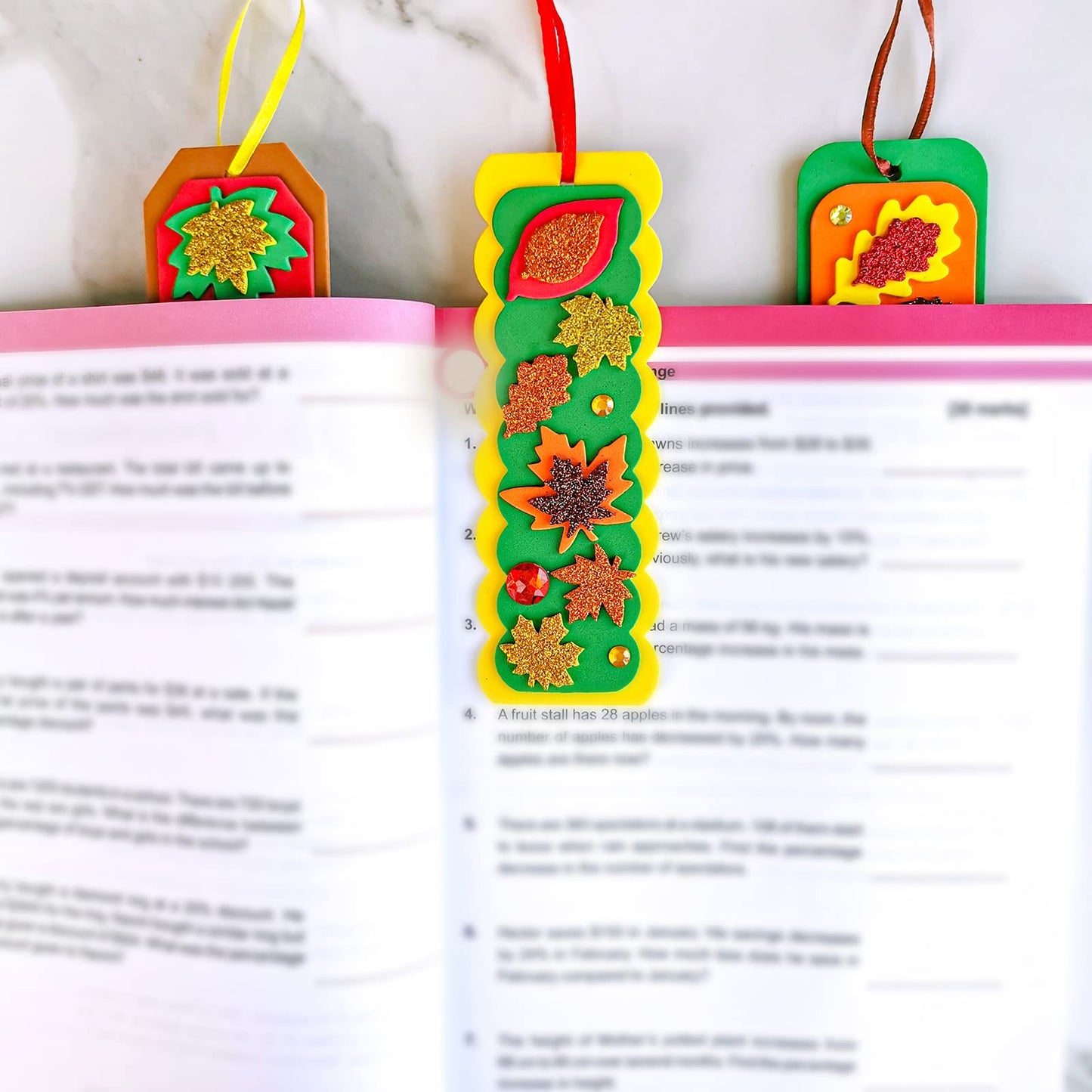 Winlyn 36 Sets Fall Craft Kits Autumn Crafts DIY Leaf Bookmarks Decorations Art Sets Maple Leaf Glitter Foam Stickers Arts and Crafts for Kids Thanksgiving Halloween Classroom Activities