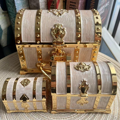 Truewon Vintage Metal Jewelry Chest Treasure Trinket Box, Gem Storage Tray Ring Earrings Necklace Keepsake Gift Holder Case Bag for Girls Ladies Women (Small Golden White)