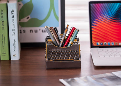 Amoysanli Retro Typewriter Pen Holder Desk Organizers for Writer's Iron