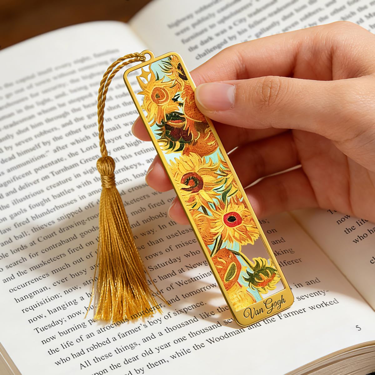 KInsound 8pcs Metal Bookmarks with Tassel, Golden Van Gogh Monet Oil Painting Theme Cute Book Markers for Reading Women, Men, Kids, Book Lovers, Reading Accessories Gifts for Book Lovers