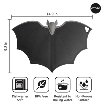 OTOTO Cutting Board - Wooden & Plastic Cutting Boards for Kitchen, Fun & Spooky Kitchen Gadgets, Housewarming & Goth Gifts, Dishwasher Safe (Bat, Plastic)