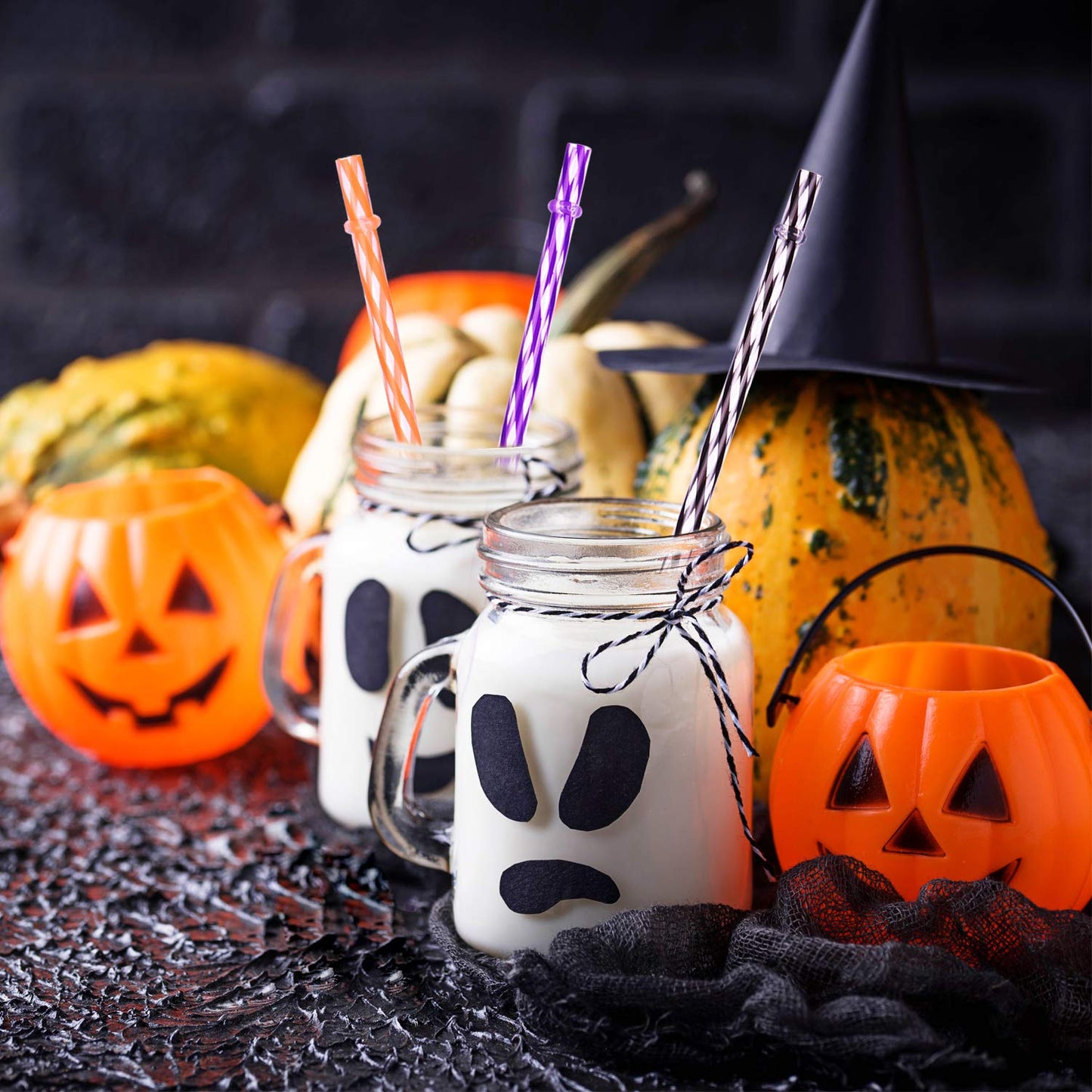 JOVITEC 60 Pieces Halloween Straws 9" Plastic Reusable Straw Drinking Straws for Tumblers with Straw Cleaning Brush for Halloween Cocktail Christmas Party Family Supply
