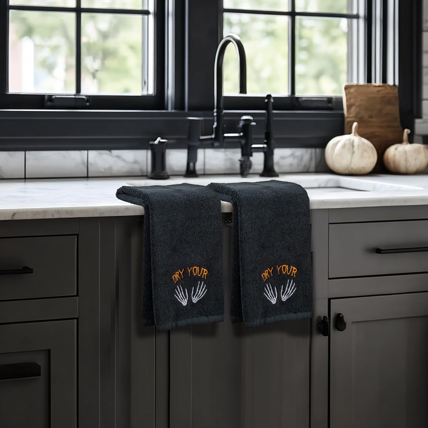 EraGleeVibe 2 Pcs Halloween Gothic Skull Skeleton Embroidered Hand Towels Black Dry Your Hands Cotton Towel for Bathroom Home Kithcen Skeleton Bathroom Towels Gift 13.4 x 29.5 Inch