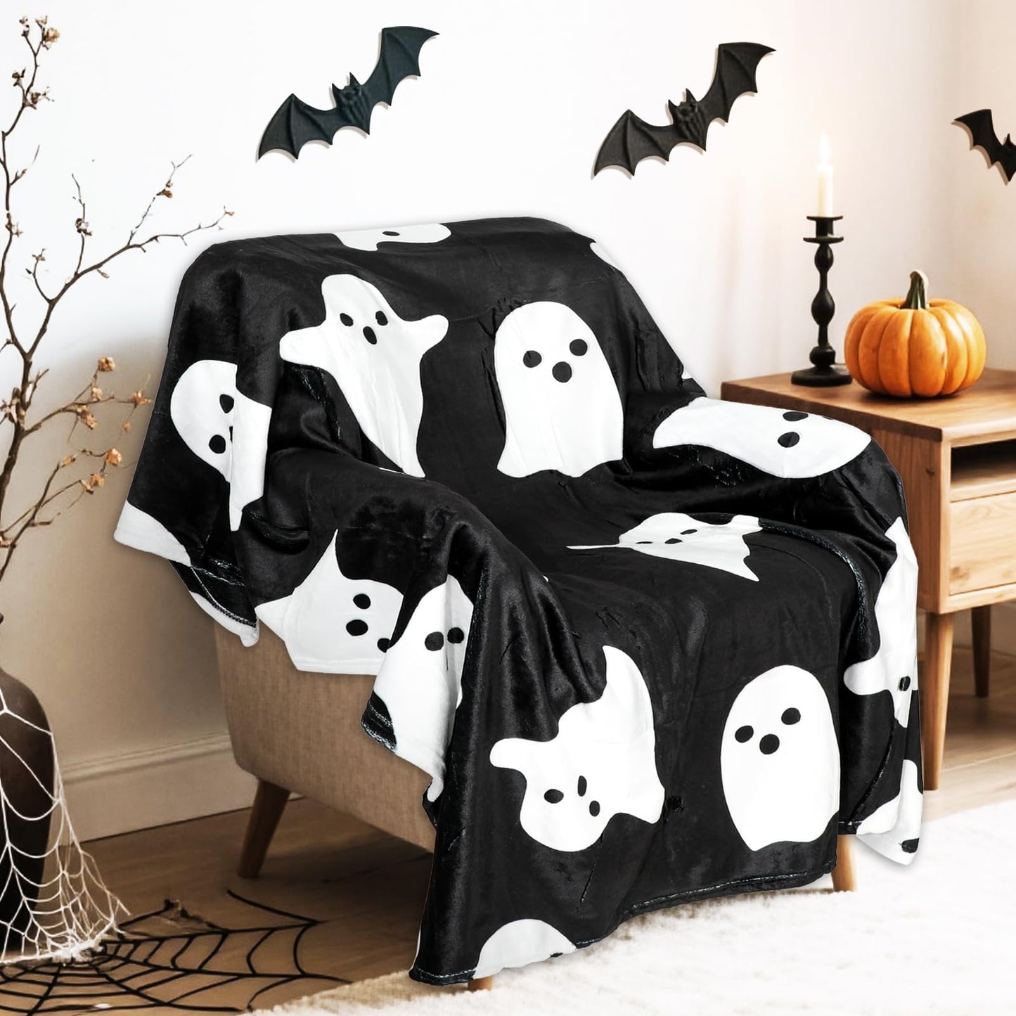JarThenaAMCS Halloween Ghost Fuzzy Blanket Black White Cute Ghost Boo Throw Blanket Double-Sided Soft Cozy Flannel Blankets for Party Home Bed Sofa Couch, 50 x 60 Inch