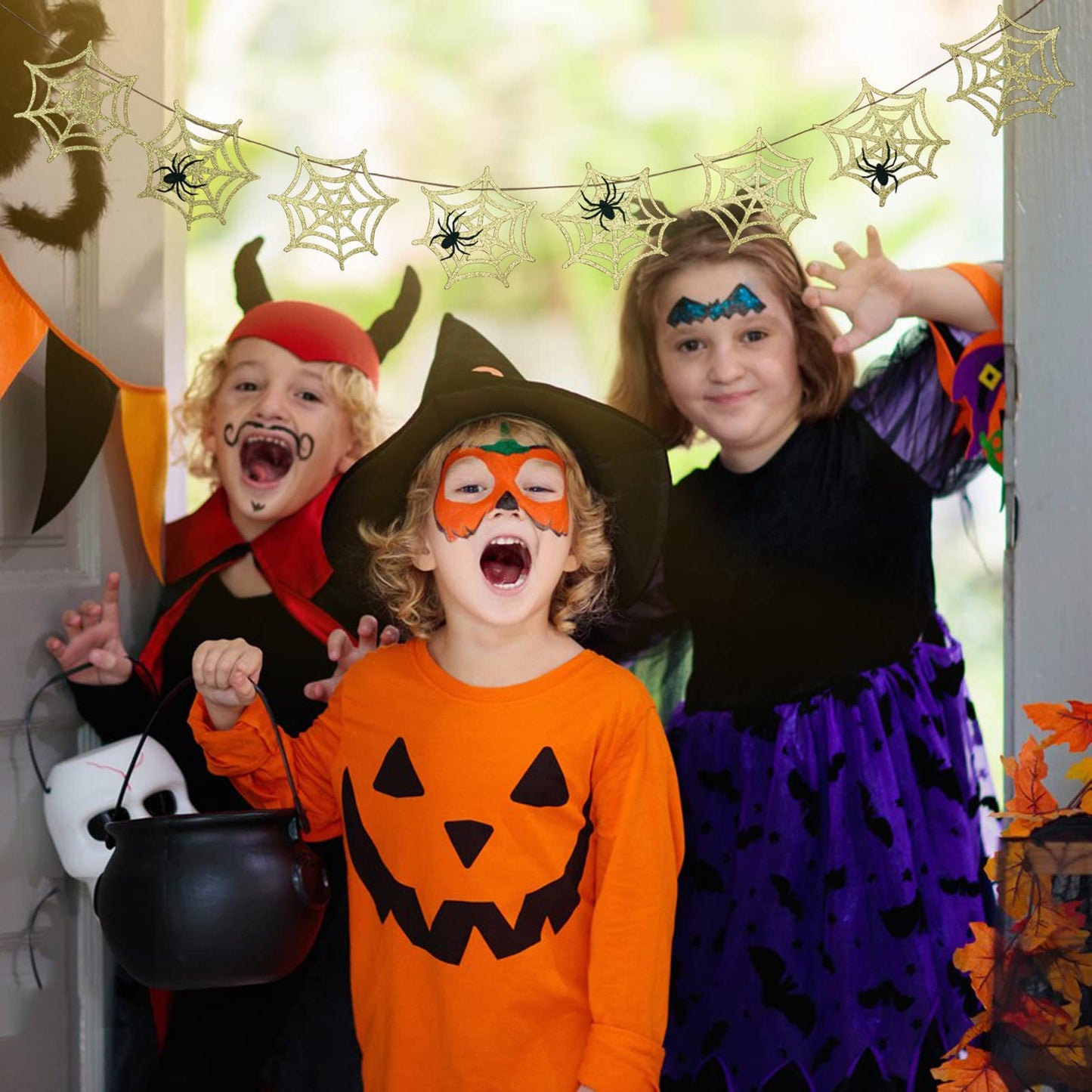 Halloween Spider Web Garland – Gold Glitter Spider Web Banner with Black Spider, Halloween Decoration Indoor, Spider Web Banner for Fireplace Mantle, Halloween Wall Decor Hanging Banner