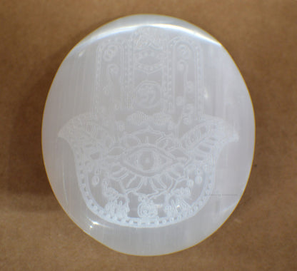 Amazing Gemstone Selenite Palm Stone - Hamsa Hand Engraved Hot Massage Worry Stone for Natural Body Chakra Balancing, Reiki Healing and Crystal Grid