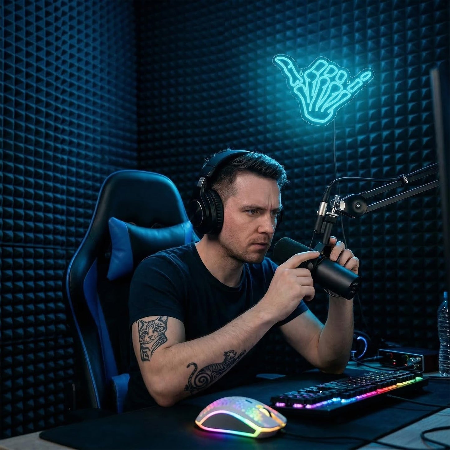 Skeleton Hand Neon Sign,Shaka Skull Hand Neon Signs for Wall Decor Bedroom Home Decor Bar USB Powered LED Neon Light Art Neon Wall Sign Decoration Light(blue)