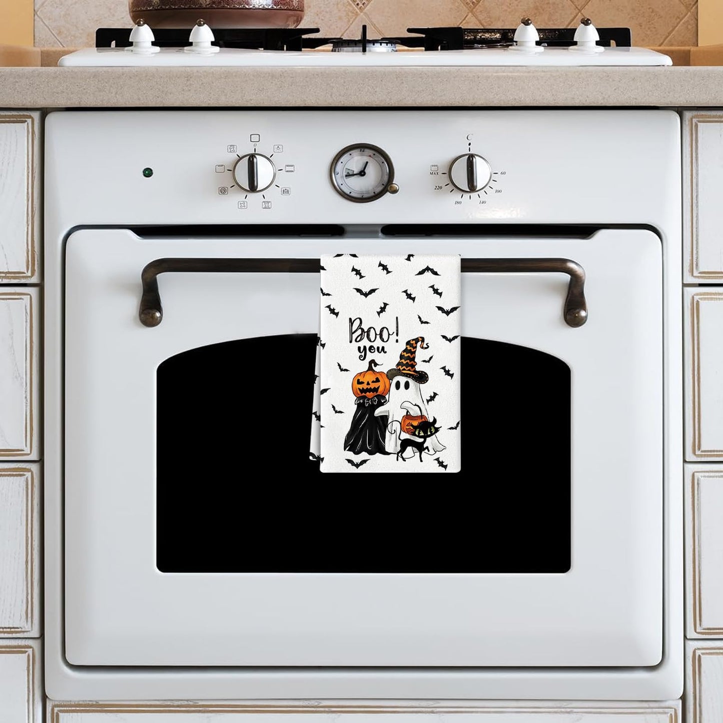 Zeptrix Kitchen Towels Halloween Kitchen Towels Funny Hand Towel for Bathroom Halloween Bathroom Decortions Pumpkin 4 Pcs Bat Ghost Truck Dish Cloths Gift for Home Wall Decor 16x24 Inch(White Black)