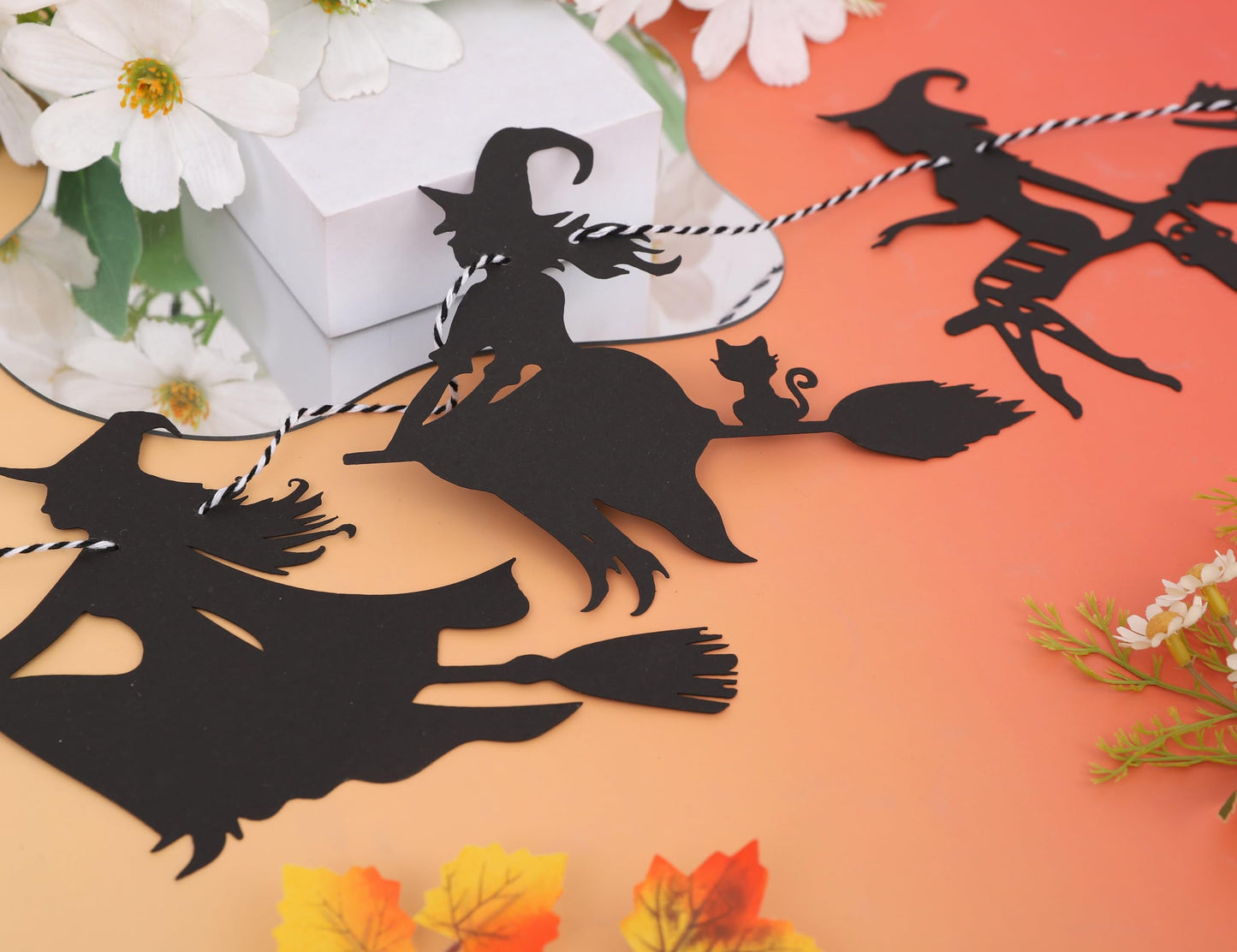 Halloween Witch Garland - Wood Witches Party Decoration, Autumn Home Witches Banner, Halloween Spooky Fireplace Decorations, Fall Bachelorette Party Vampire Decorations Supplies
