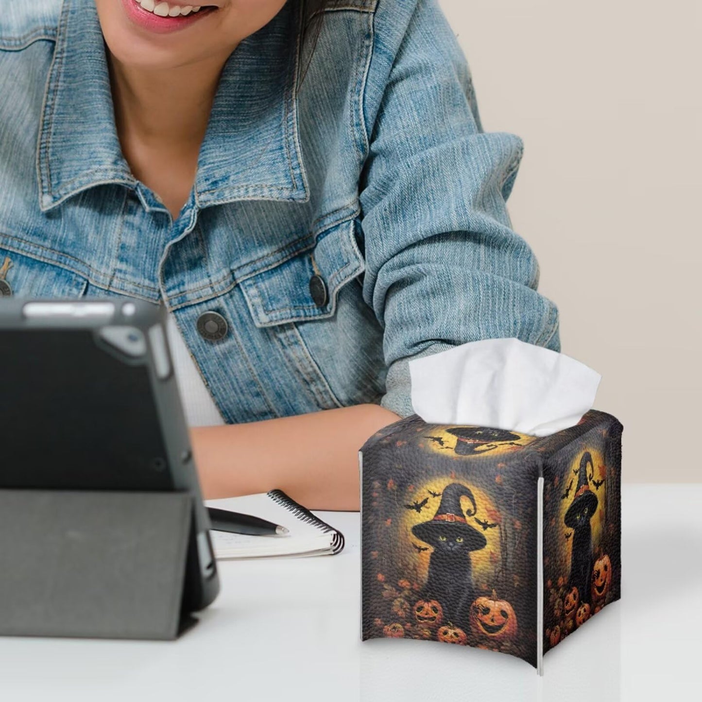 ASQVTIFE Black Cat Tissues Cube Box Cover for Bathroom Halloween Decorative Car Holder Tissue Box Organizer Toilet Paper Covers for Office Desk Tissue Box Holder