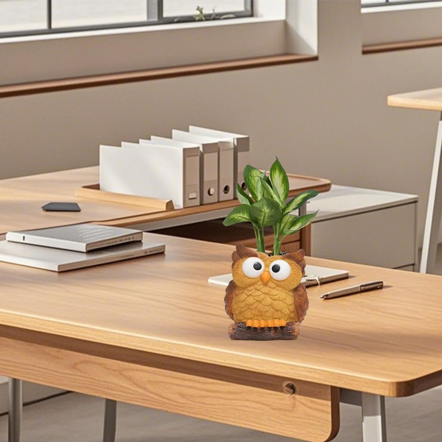 Qhzxcvlk Cute Resin Owl Succulent Pot - Indoor Plant Planter for Desktop, Windowsill, Home & OfficeDecor-Uniaue Gardenina Gift for Herbs and Flowers