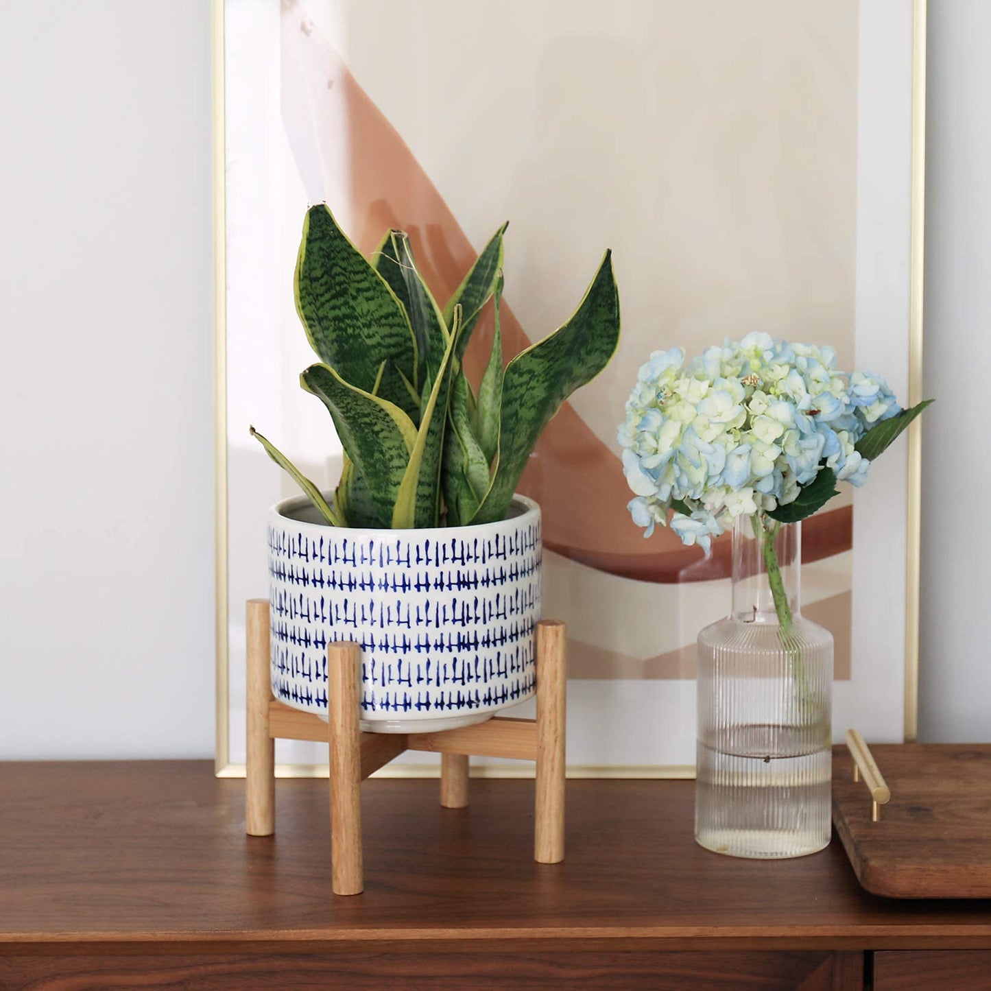 LA JOLIE MUSE Blue Planter with Stand - 7.3 Inch Retro Round Decorative Flower Pot Indoor with Wood Planter Holder, Blue and White, Home Decor Gift
