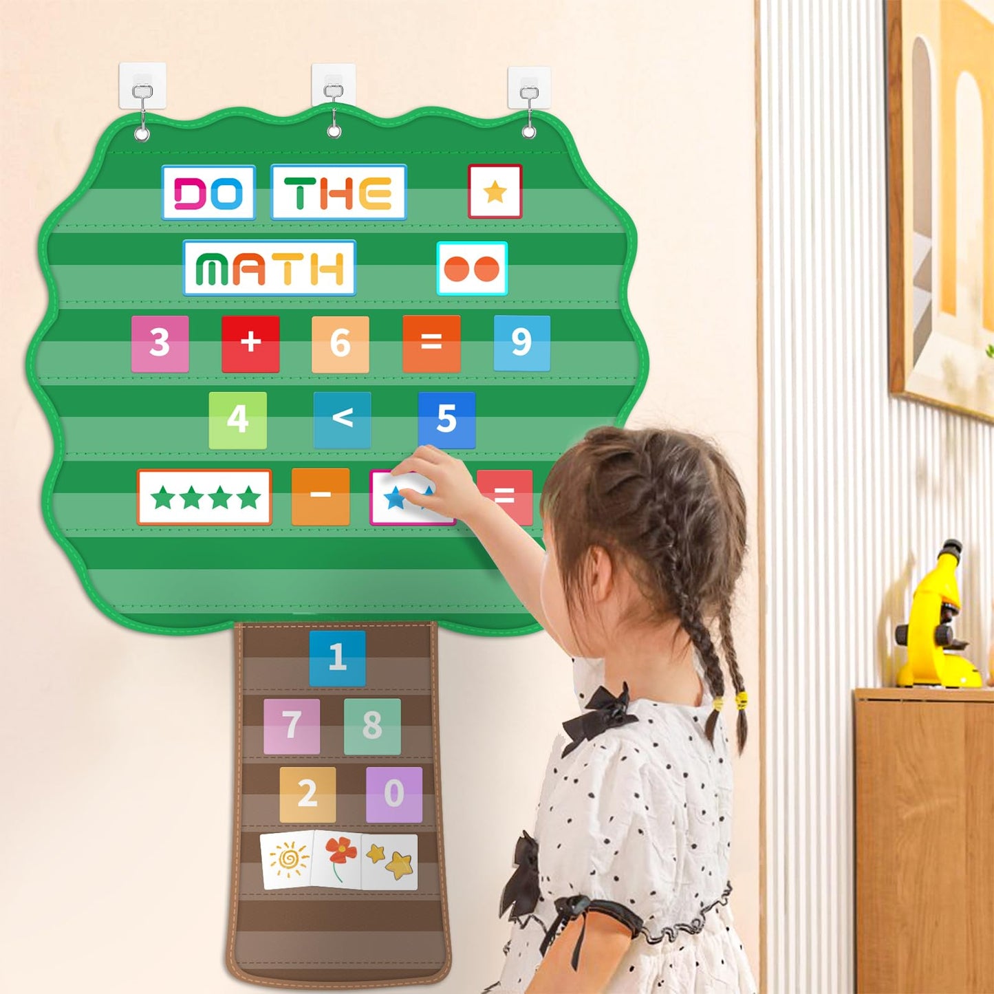 Tree Pocket Chart for Classroom, 42"x 28 ¾" Large Hanging Pocket Charts for Kids, Back to School Supplies for Teacher, Pocket Charts with 11 Sentence Strips Holder (Green)
