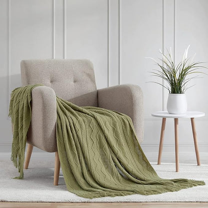 BOURINA Dark Olive Throw Blanket 50x60 Inches Throw Textured Solid Soft Sofa Couch Decorative Knit Blanket