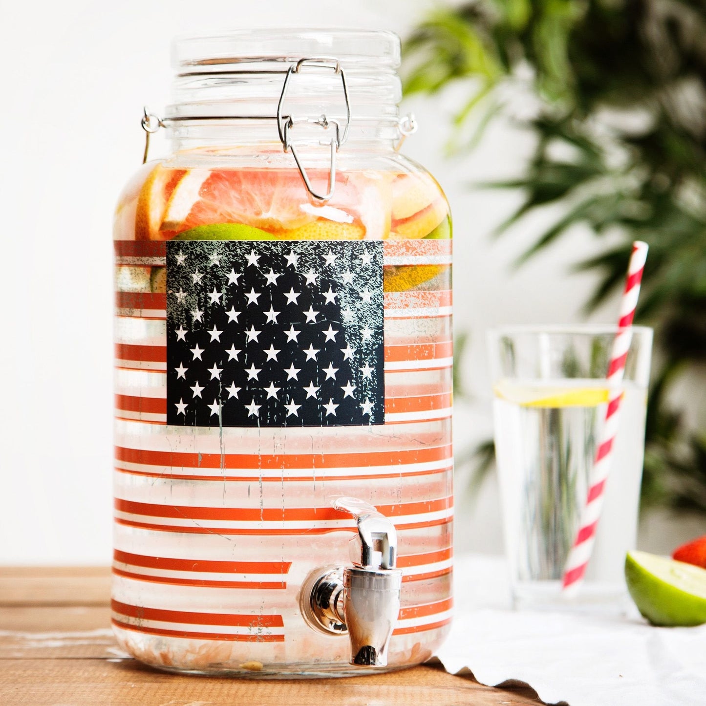 1 Gallon Glass Drink Dispenser with Spigot – 250 anniversary American Flag Beverage Dispenser, Leak-Proof, Airtight Lid, Large Mouth, Perfect for Parties, BBQs, Indoor & Outdoor Use, Hand Wash Only.