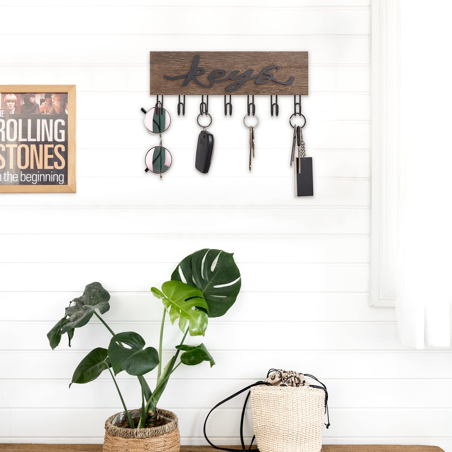 Mkono Key Holder for Wall Decorative with 7 Hooks, Wall Mounted Keys Hanger Organizer Rustic Wood Hanging Key Hooks Home Decor Farmhouse Entryway, Hallway, Office