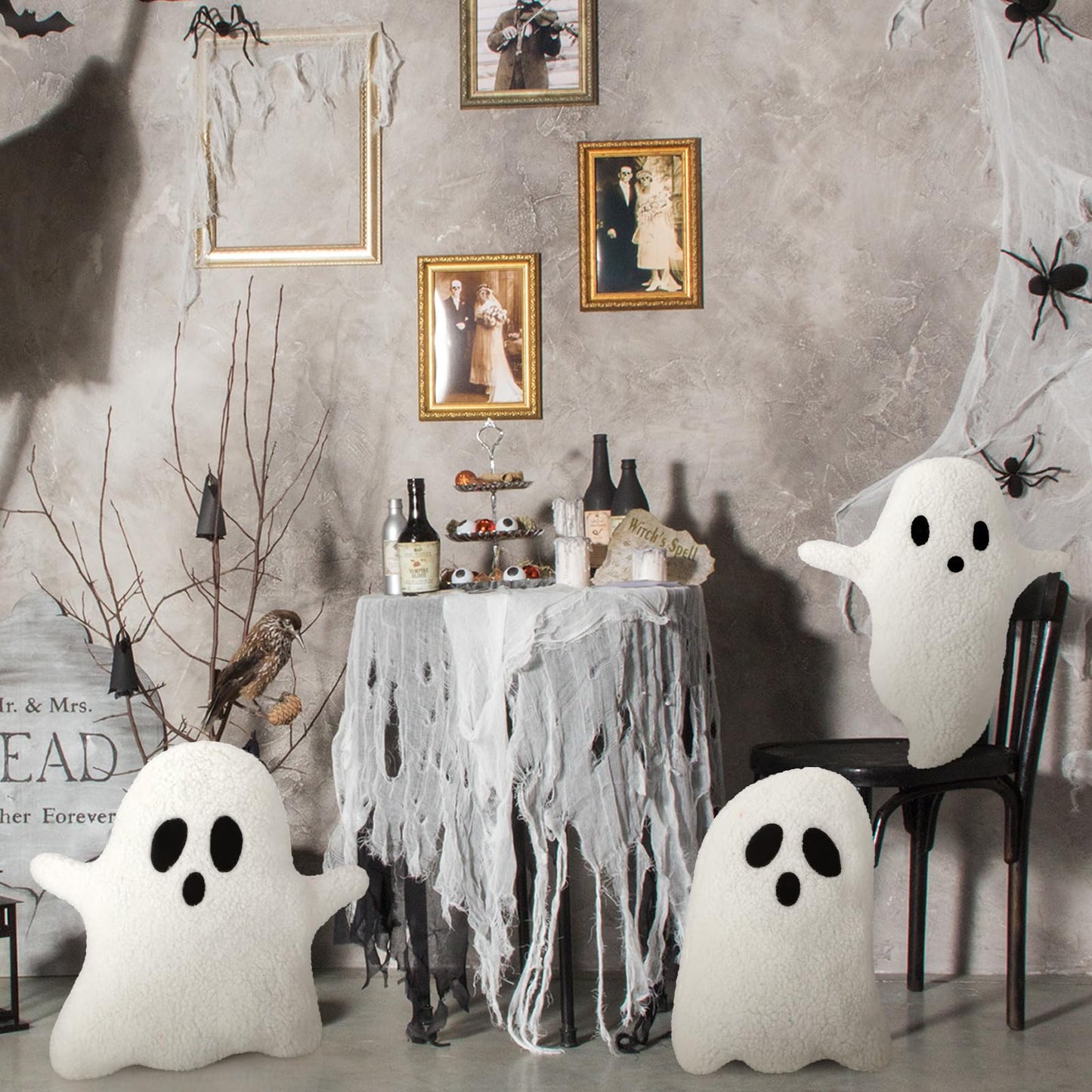 Soaoo 3 Pcs Halloween Pillows 12.6'' x 9.45'' Decorative Spooky Pillows for Sofa White Throw Pillows Decorative Plush Sofa Ghost Cushion for Indoors Home Outdoor Couch Kids