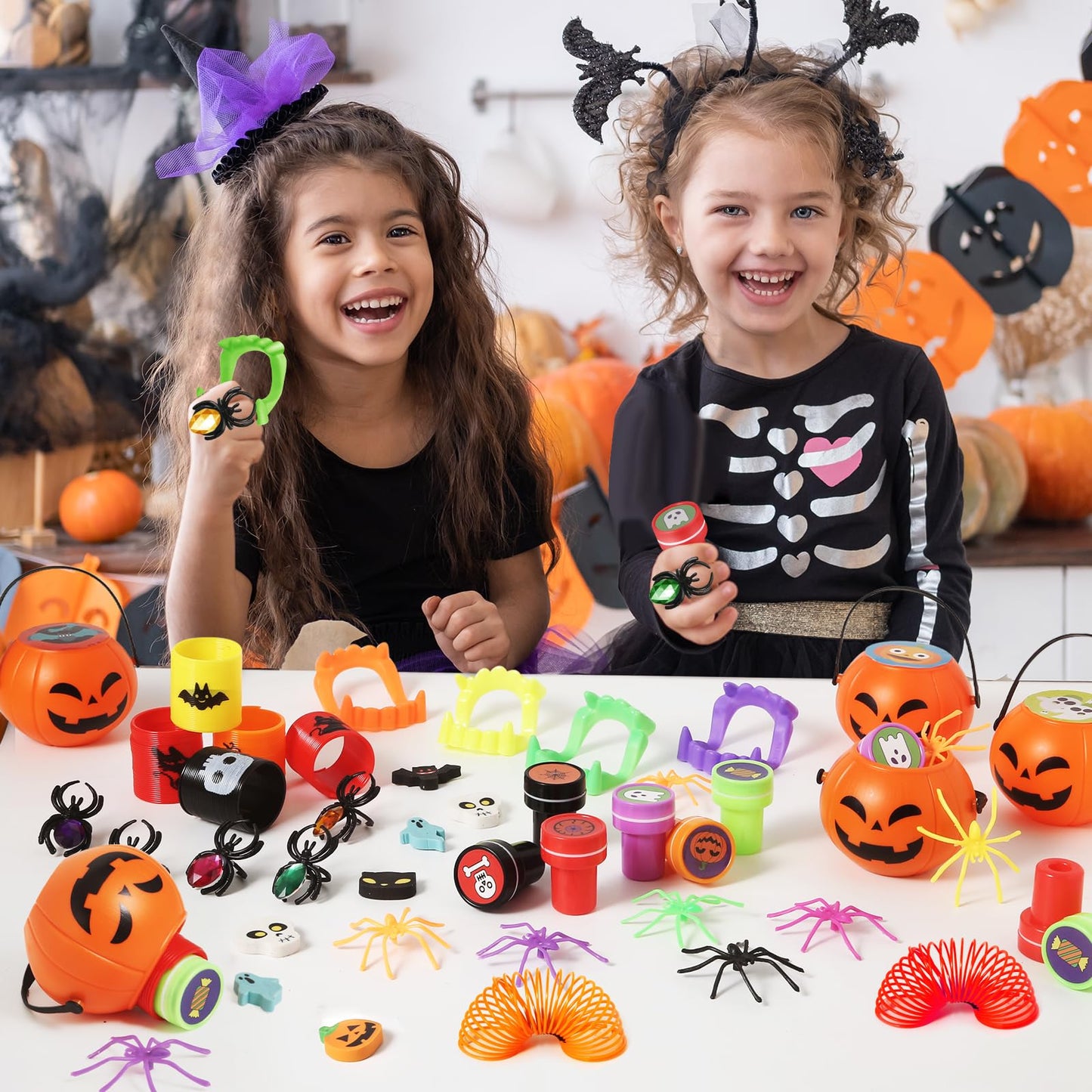 168PCS Halloween Party Favor for Kids, 24Pack Prefilled Halloween Pumpkins with Toys, Spider, Vampire Teeth, Spider Ring, Springs, Erases and Stamps for Trick or Treat, Halloween Goodies Bag Stuffers