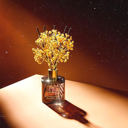 COCORRÍNA Reed Diffuser - Midnight New York 6.7 Fl.oz Reed Diffuser Set with 8 Sticks & Preserved Baby's Breath, Reed Diffuser for Home Bathroom Shelf Decor
