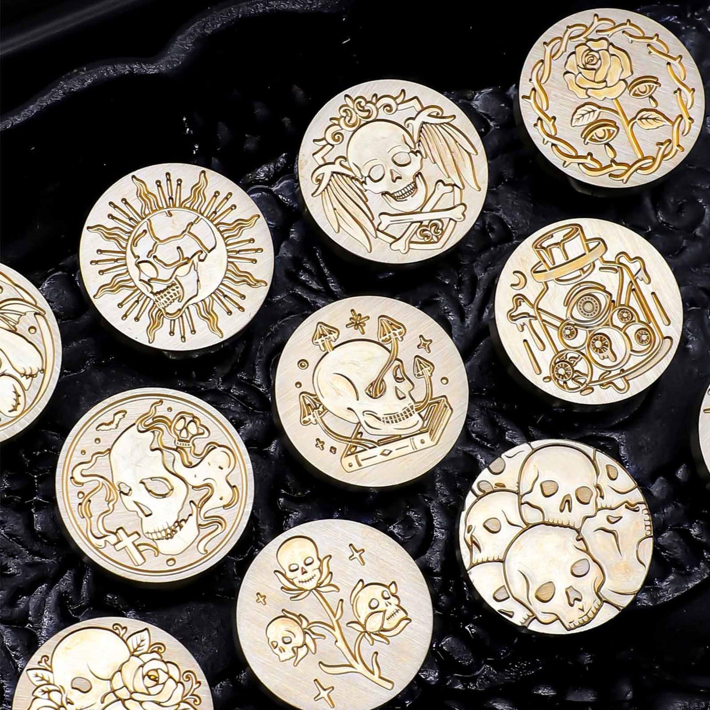 Dark Series Wax Stamp Kit- 22 Pieces Vintage Evil Sealing Wax Stamps with 2 Pieces Handles for Envelope Sealing,Halloween (Skulls, Bats, Witches, Dragons, Roses...)