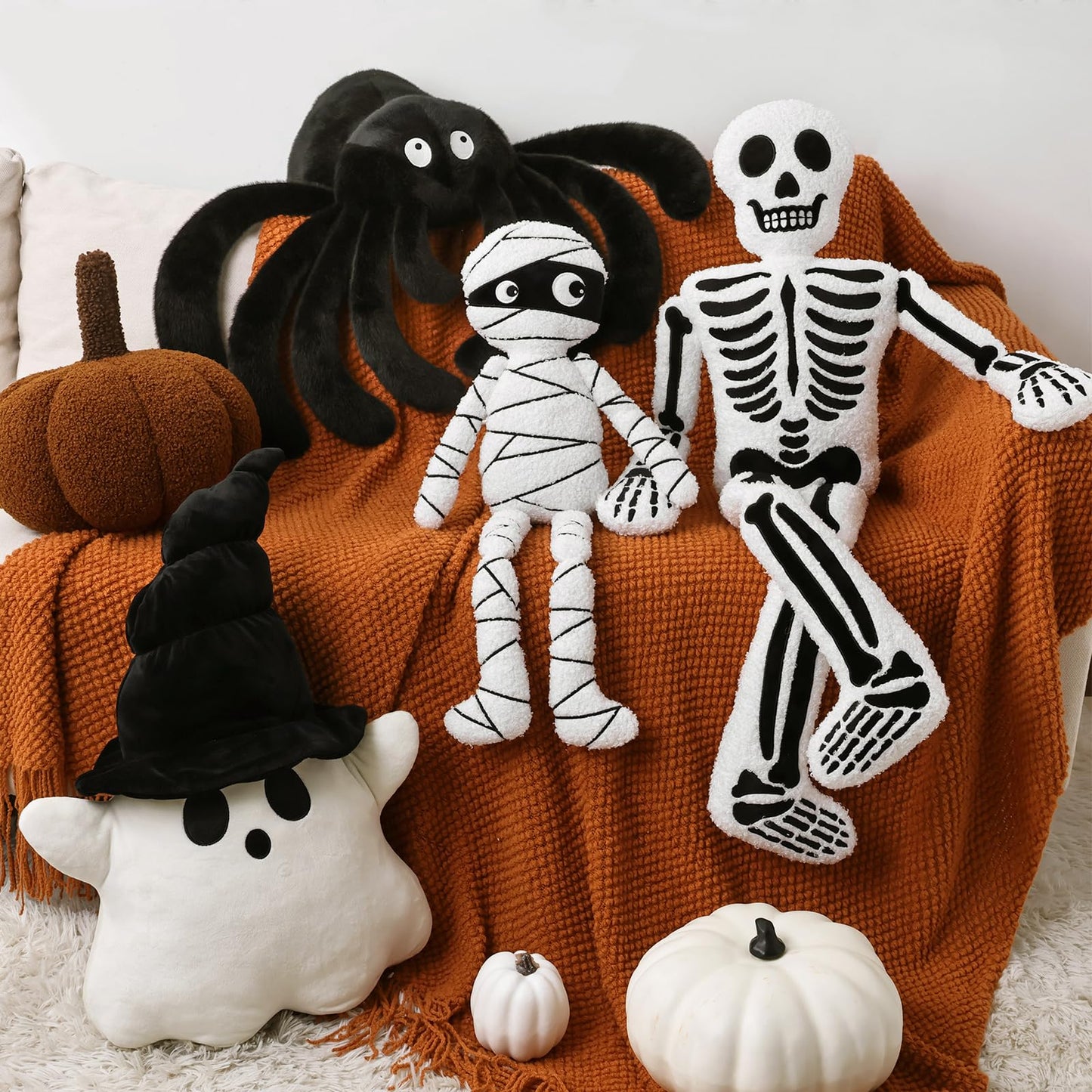Halloween Decorations Plush Throw Pillows: Cute Teddy Fleece Skeleton Throw Pillow, Stuffed Skull Human Skeleton Cushion Halloween Decorations Indoor for Kids Home Sofa Bed Office Couch Living Room