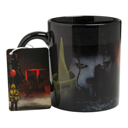Paladone IT Pennywise the Clown Oversized XL Ceramic Mug, Officially Licensed Cup for Coffee, Tea and Hot Chocolate, Horror Movie Merchandise for Teens & Adults