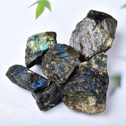 FZBHRO Raw Labradorite Stone Blue Rough Labradorite Rock Healing Crystal and Stone for Tumbling Meditation 0.4-0.6 Pound