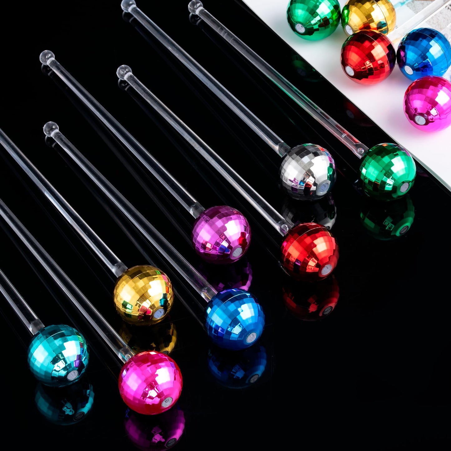 Soledea 24 Pcs Disco Ball Drink Stirrers, 8 Inch Silver Plastic Mirror Ball Swizzle Sticks, Decorative Beverage Stirrers for 70s 80s 1970s Party Home Bar Coffee Shop Use
