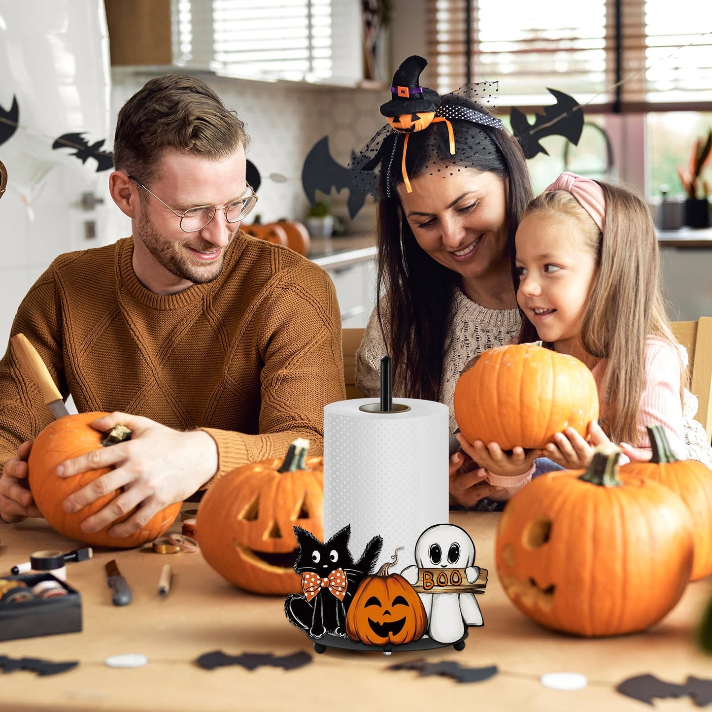 Whaline Halloween Paper Towel Holder Pumpkin Ghost Boo Cat Metal Towel Stand Trick or Treat Decoration Accessory for Holiday Party Home Kitchen Countertop