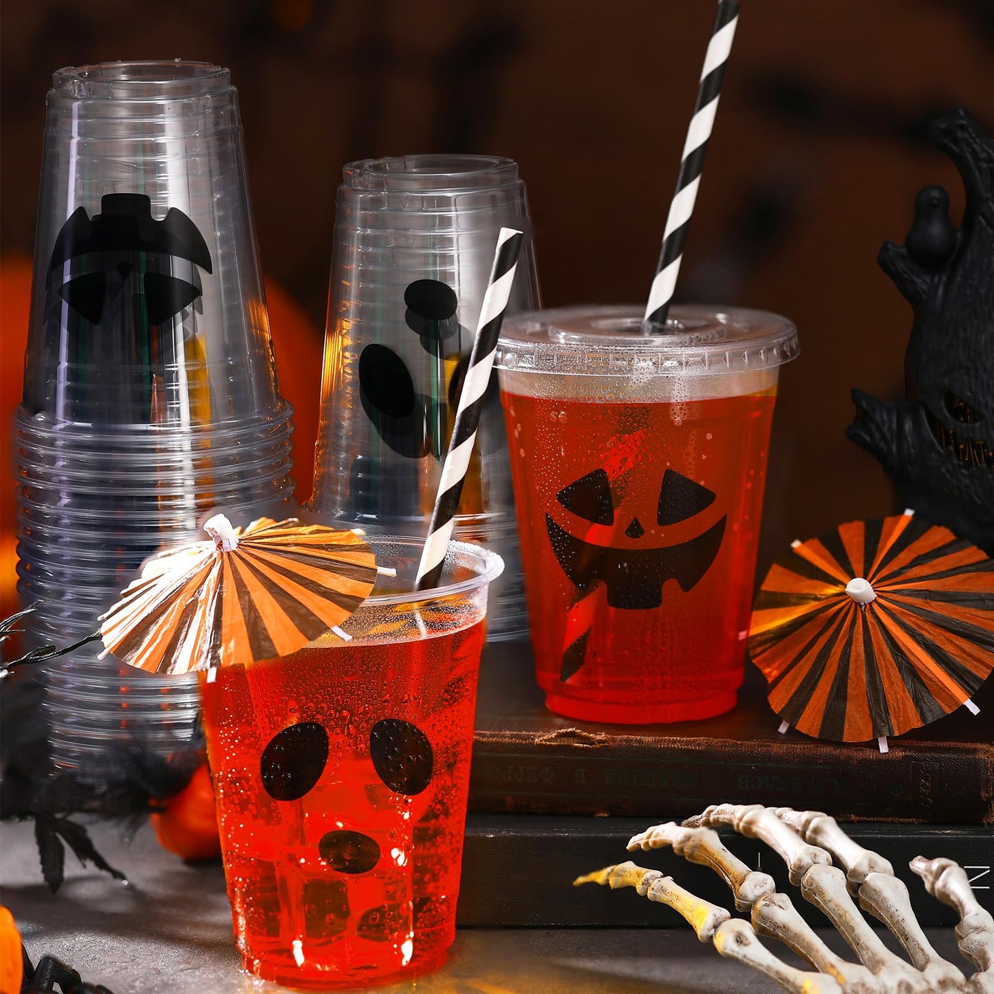 Chengu 50 Set Halloween Disposable Plastic Cups with Lids and Cocktail Paper Umbrella 12oz Pumpkin Face Disposable Cups Jack O Lantern Party Favors Halloween Trick or Treat Party Supplies