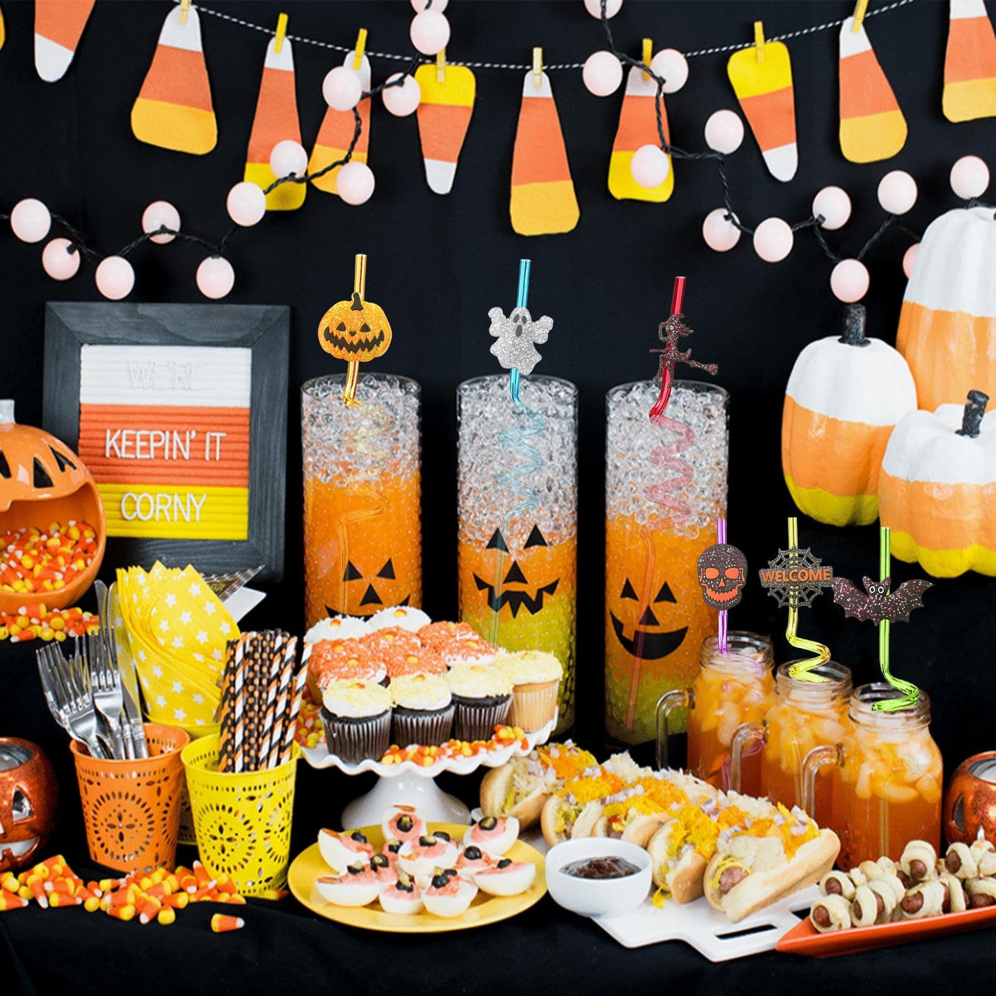 24Pcs Bling Glitter Halloween Party Favors Straws Bats Pumpkin Witch Ghost Straws for Halloween Party Supplies Birthday Party Decoration with 2 Cleaning Brush.