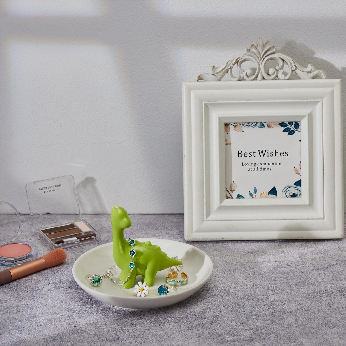 Zhuboji Dinosaur Ring Holder Jewelry Dish, Ceramic Jewelry Holder Jewelry Tray Preppy Room Decor, Cute Gifts for Women Girls Birthday Wedding Christmas