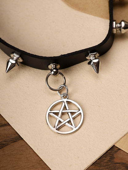 Sacina Gothic Punk Pentagram Star Spiked Choker, Black PU Leather Necklace, Goth Punk Jewelry, Halloween Christmas Jewelry Gift for Women
